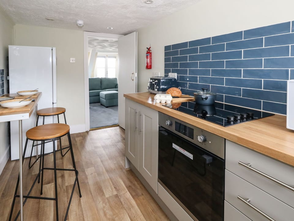Fridge, dishwasher, electric kettle, toaster
