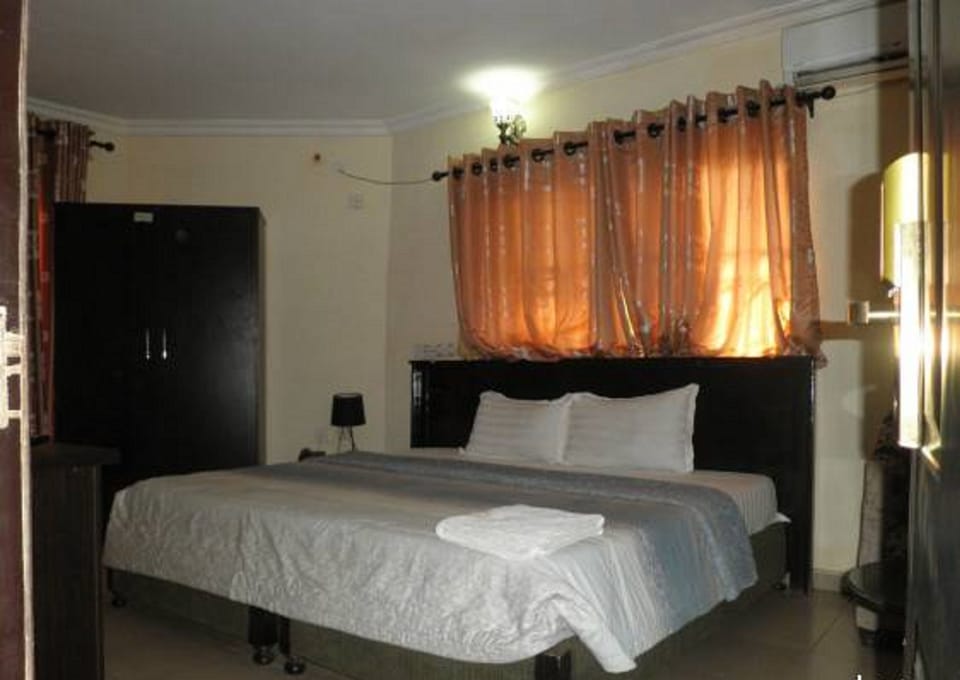 Standard Room | Free WiFi