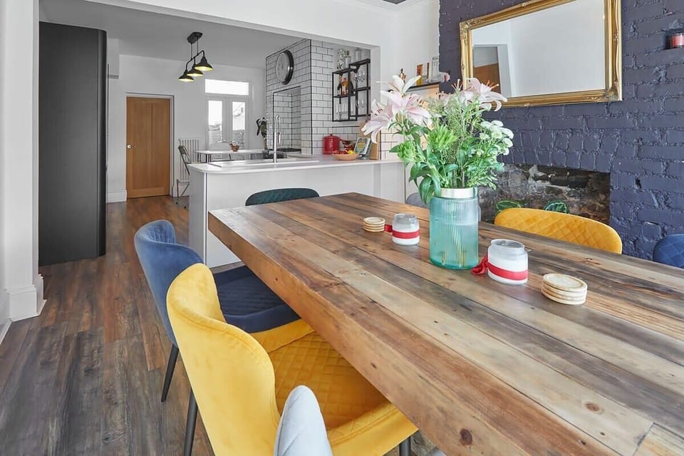 Upleatham Street, Saltburn-by-the-Sea - Host & Stay