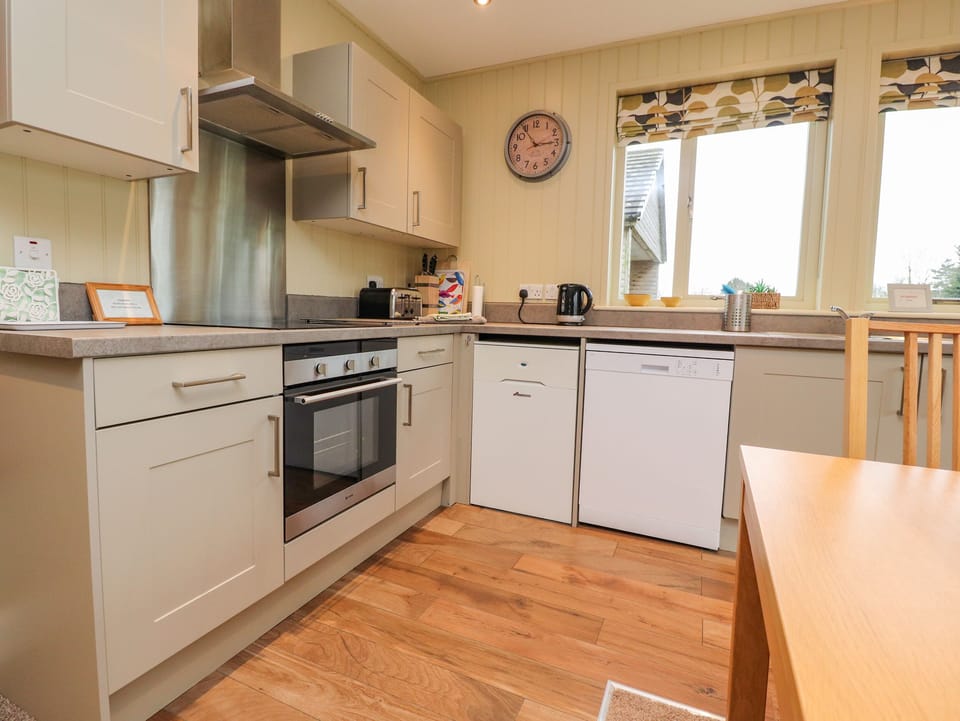 Fridge, dishwasher, electric kettle, toaster