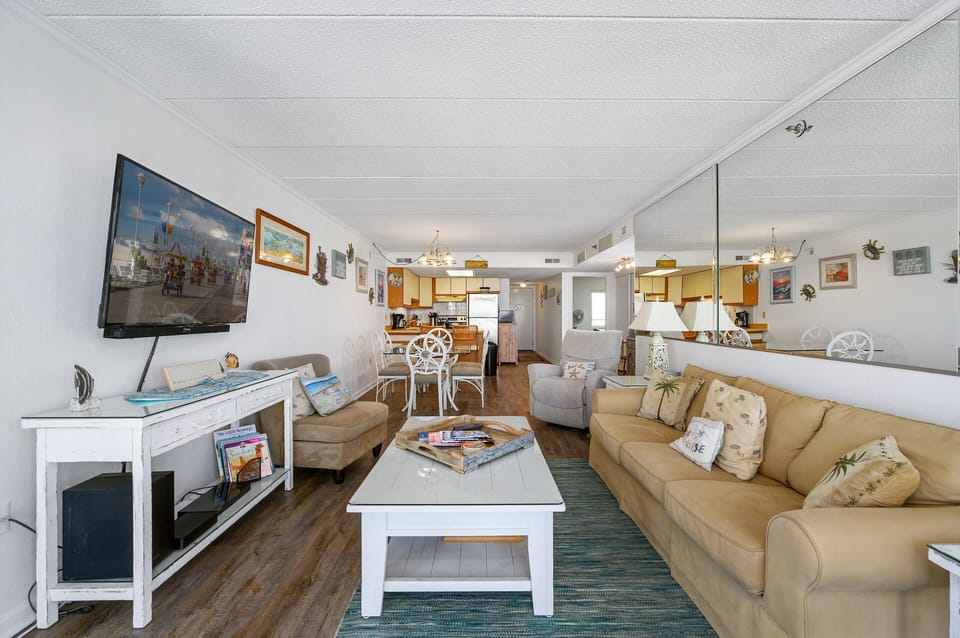 There is plenty of comfy seating in the Living Room for everyone to enjoy the Free Wifi and Flat Screen TV!
