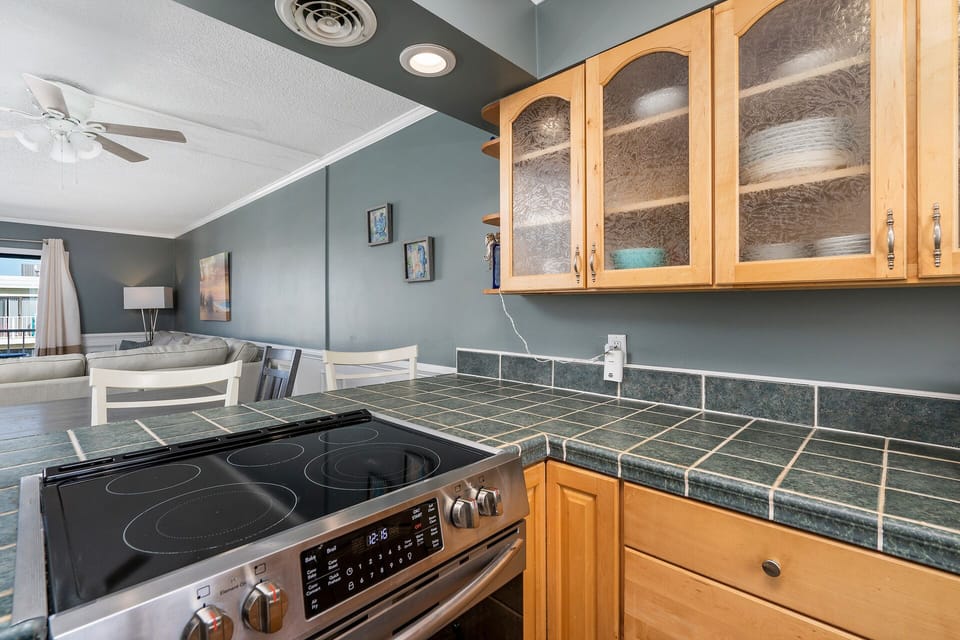 The Well-Stocked Kitchen is sure to make mealtime a Bay Breeze.