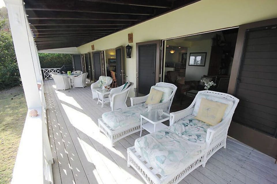 Your large veranda is also an exceedingly private, tranquil, but shady place to enjoy some island time