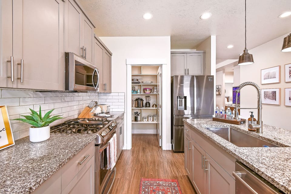 Private kitchen
