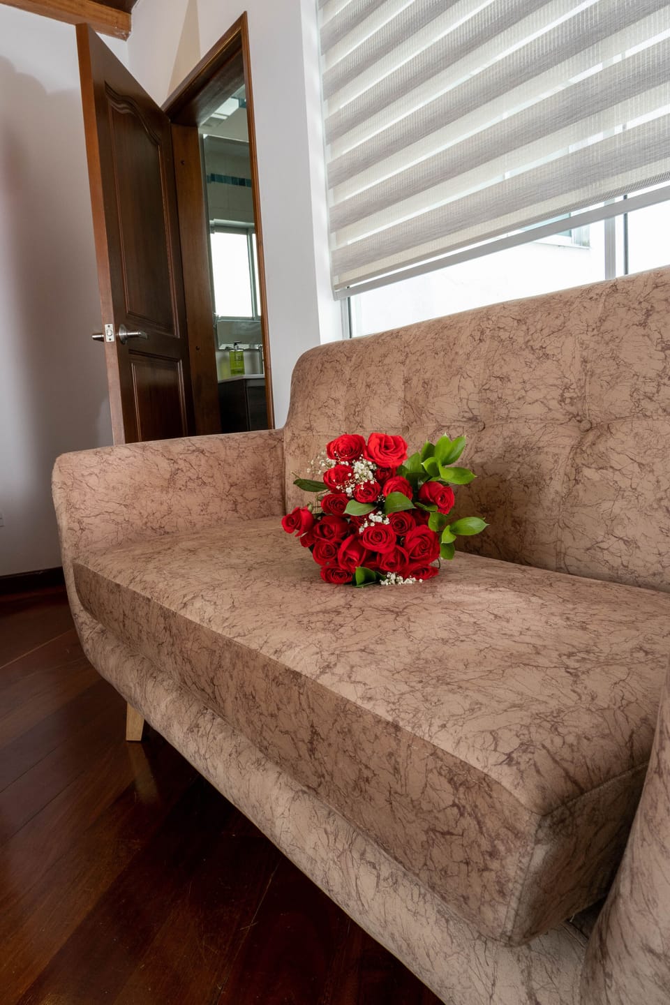 Deluxe Room, 1 Queen Bed | Premium bedding, down comforters, individually decorated