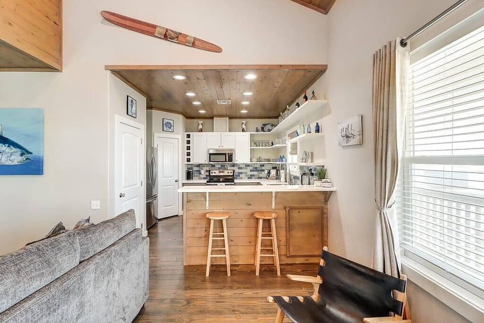 Cozy kitchen with seating