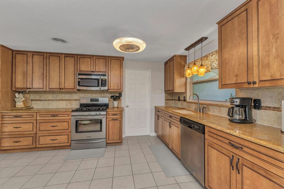 Kitchen Area with Gas Stove