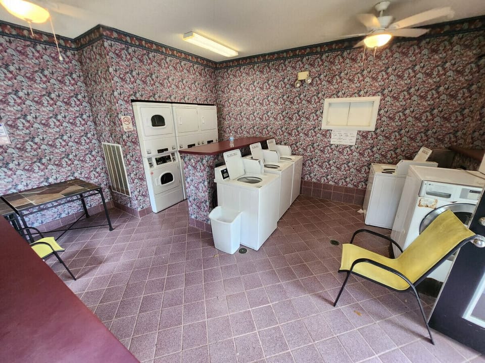 Laundry facility
