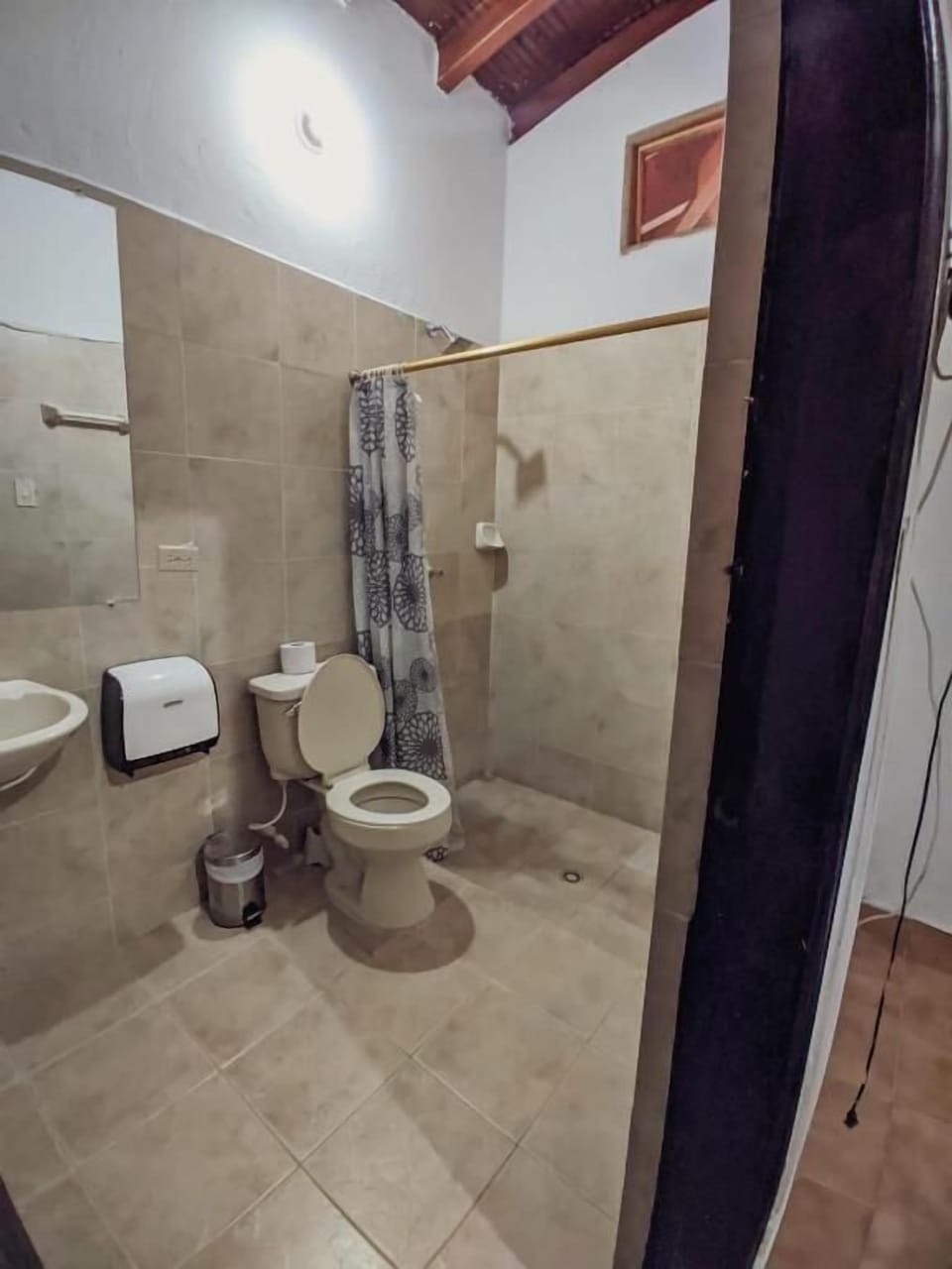 Comfort Cabin | Bathroom