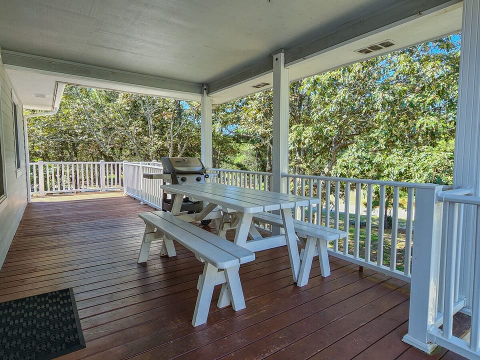 Covered Deck 2022; Entry Door