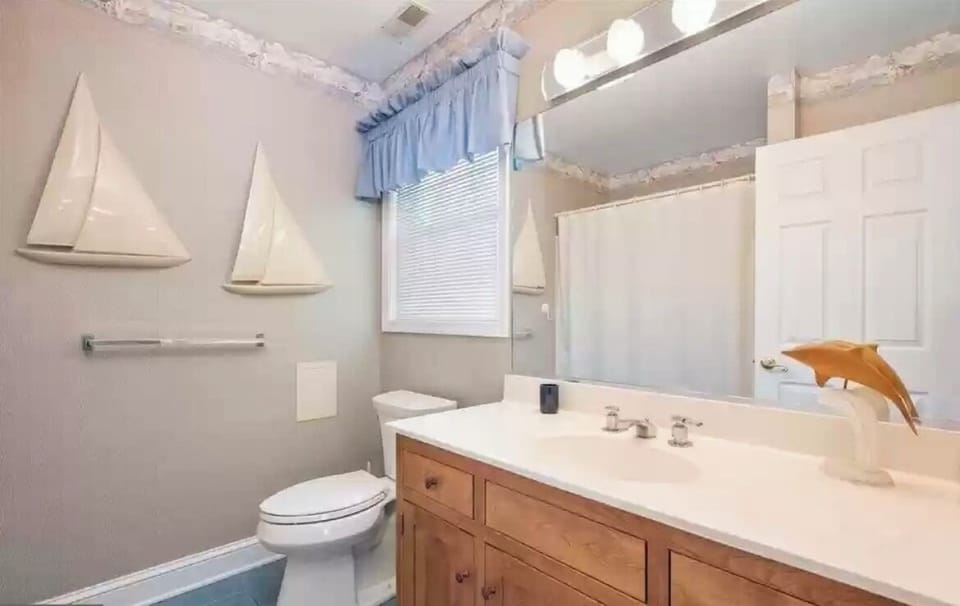 Bathroom #2