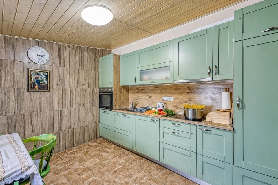 Kitchen and dining area