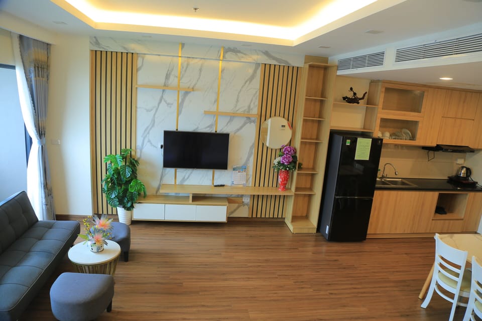 Family Apartment | Soundproofing, iron/ironing board, WiFi (free), bed sheets