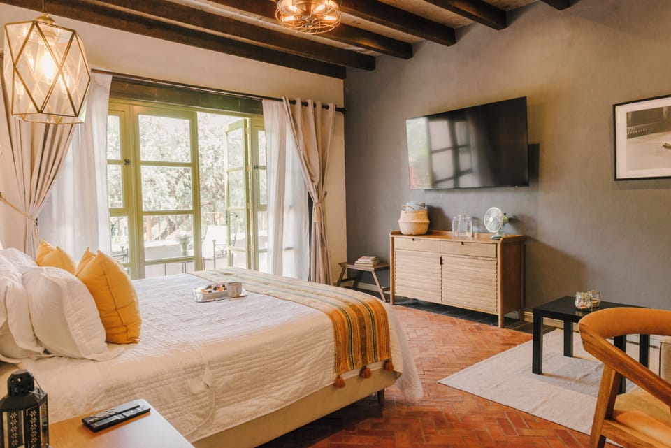 Panoramic Suite | Premium bedding, Select Comfort beds, minibar, in-room safe