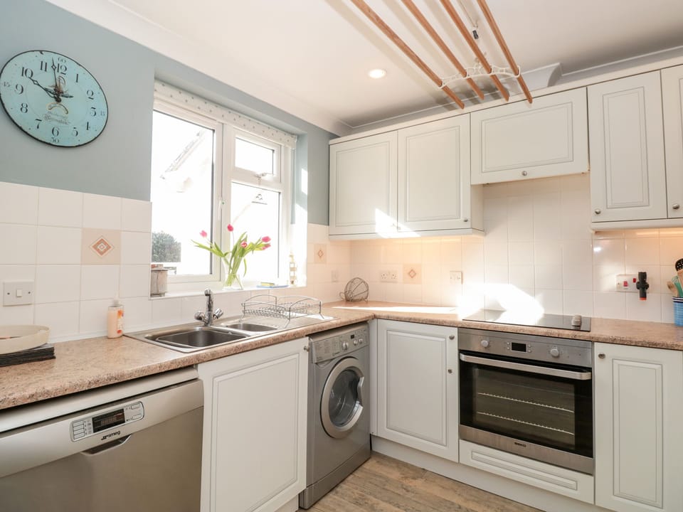 Fridge, dishwasher, electric kettle, toaster