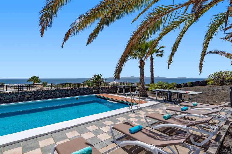 Villa Rodea Cinco image
