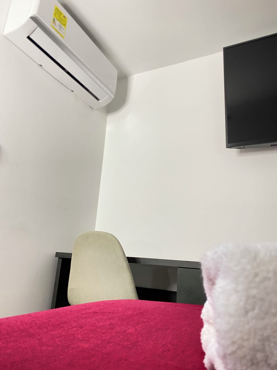 Standard Room, 1 Bedroom, Private Bathroom | Premium bedding, WiFi (free)
