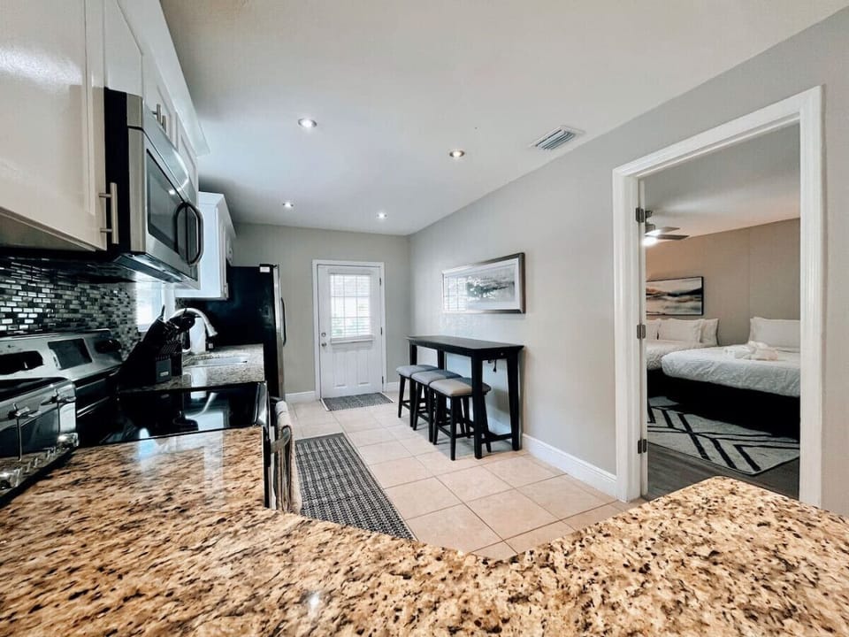 Fully Updated Kitchen w/ High End Stainless Steel Appliances