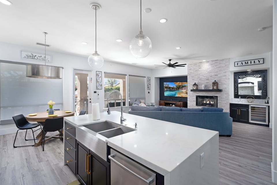 House | Private kitchen | Full-size fridge, microwave, oven, stovetop