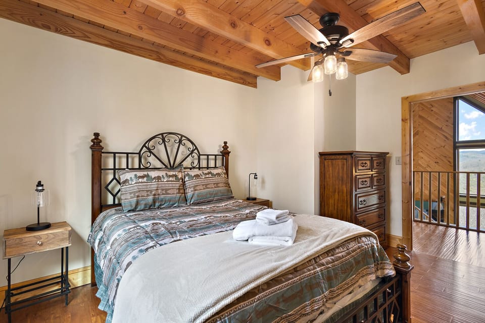 Queen Bedroom on Second Floor