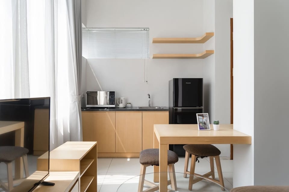 Junior Studio Suite | Desk, free WiFi, bed sheets