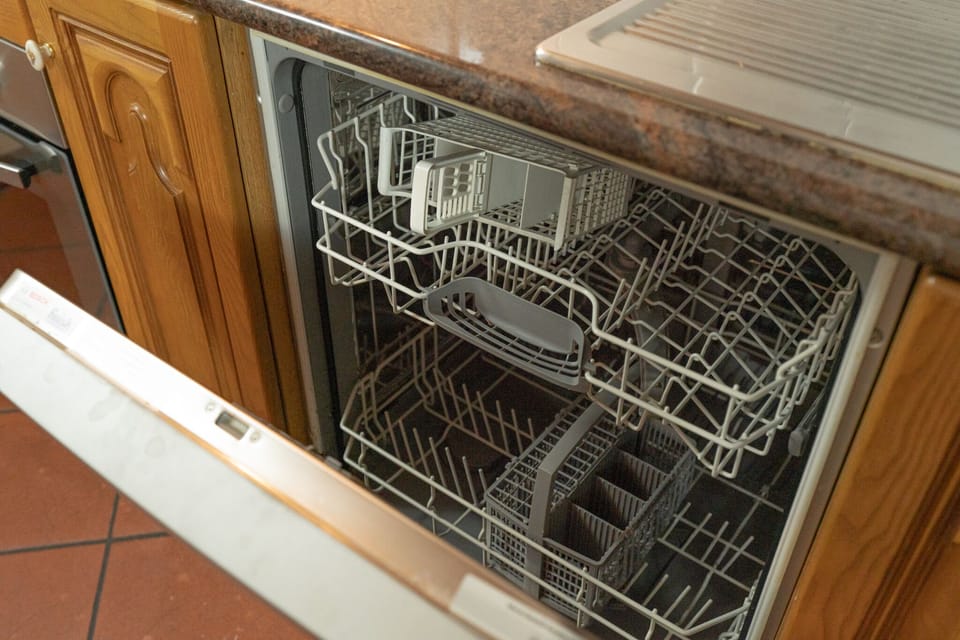 Apartment | Private kitchen | Fridge, microwave, oven, stovetop