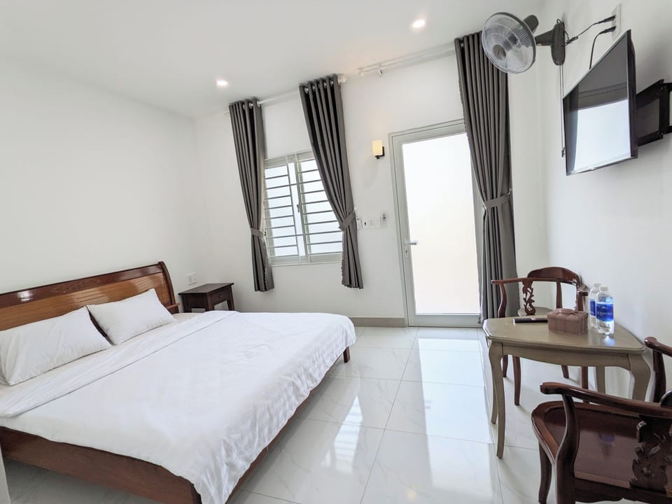 Standard Double Room Single Use, 1 King Bed, Patio, Ground Floor | View from room