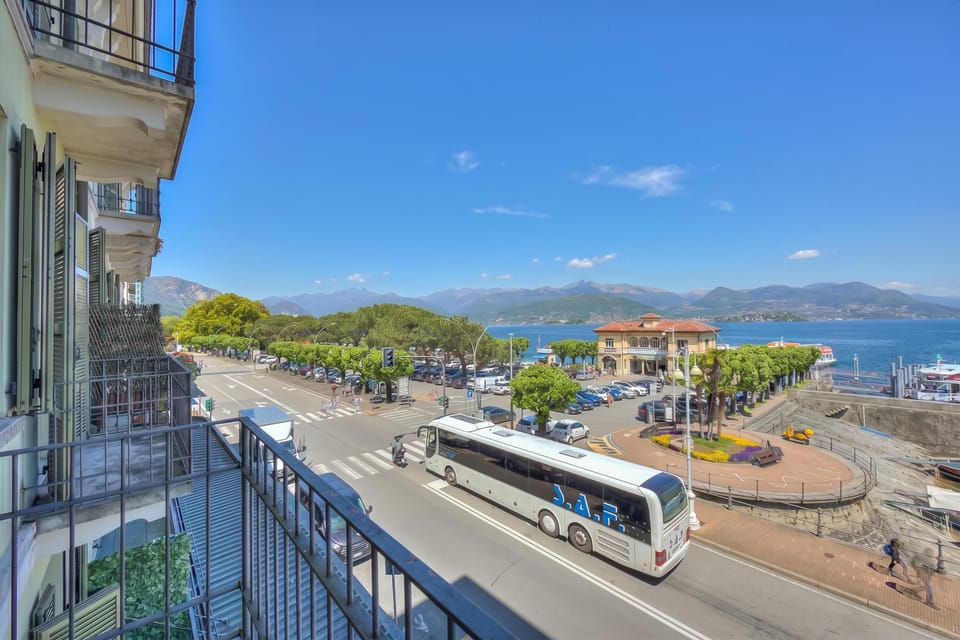 Family Apartment, 3 Bedrooms, Balcony, Lakeside (Il Porticciolo Stresa Stunning Lake) | Property grounds