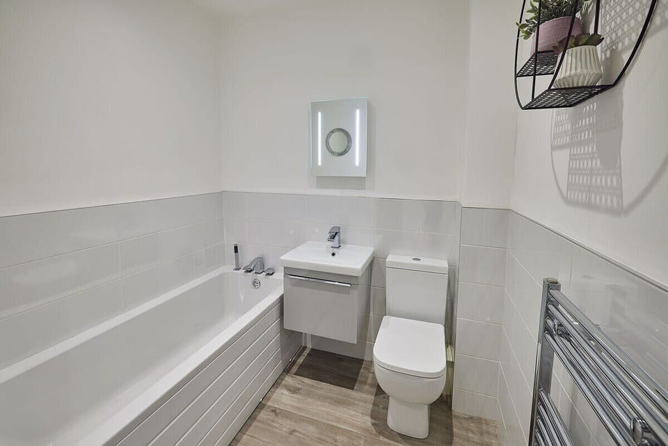 Beach Pad, Whitby - Host & Stay