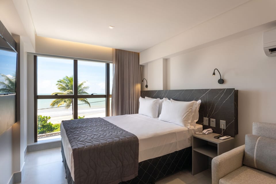Superior Room, Sea View | Desk, free WiFi, bed sheets