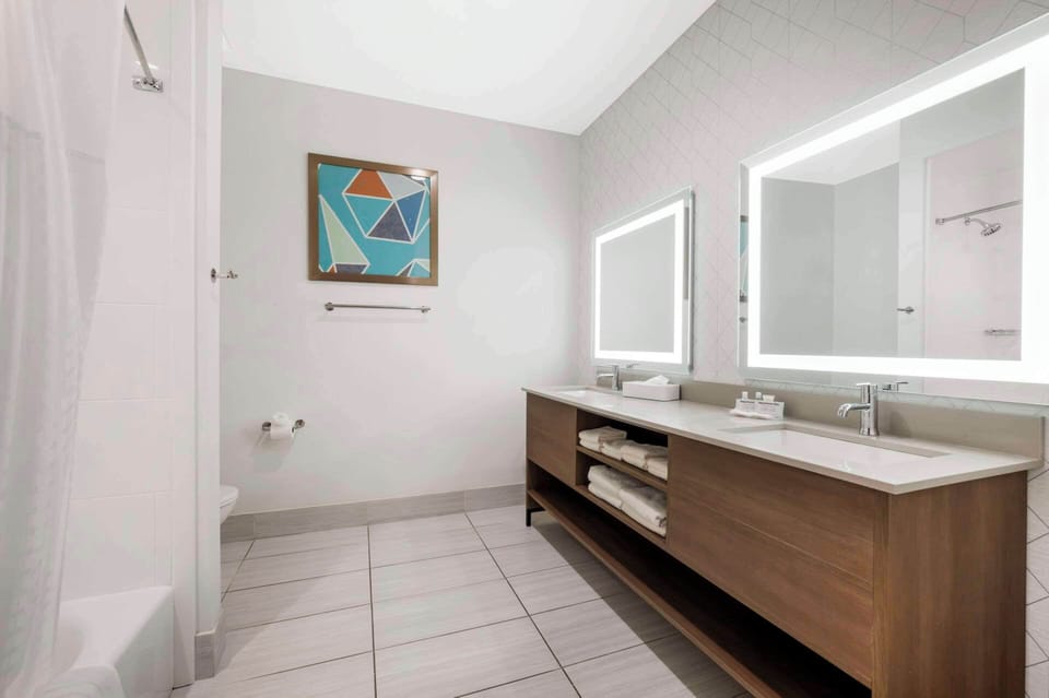 Suite, 2 Queen Beds, Non Smoking | Premium bedding, desk, laptop workspace, blackout drapes