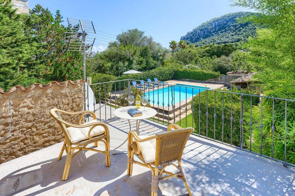 Villa Rafaleta image