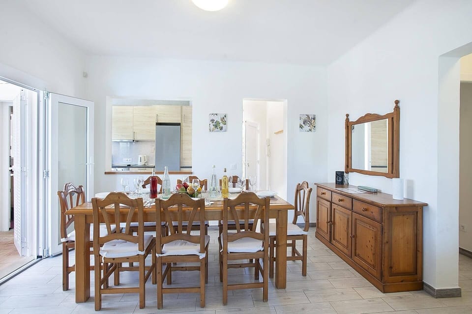 Villa Roca Viva image