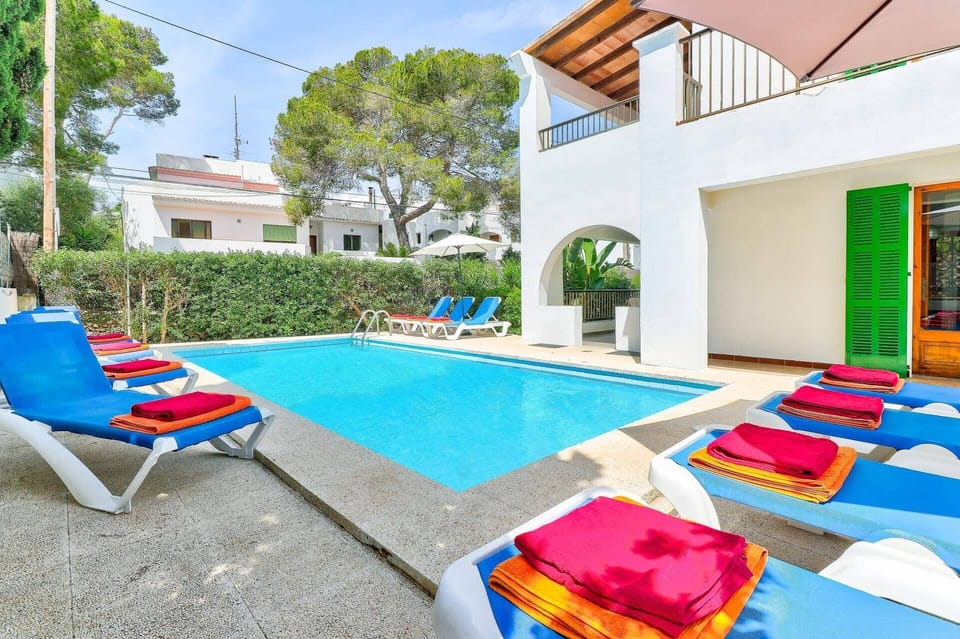 Villa Laila image