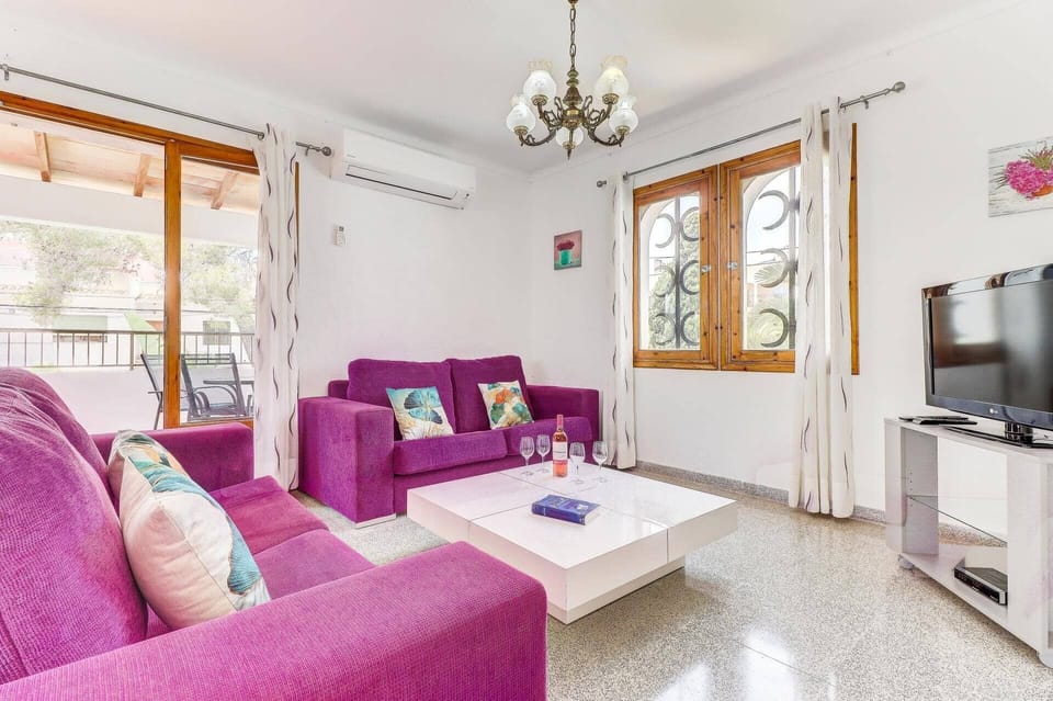 Villa Laila image