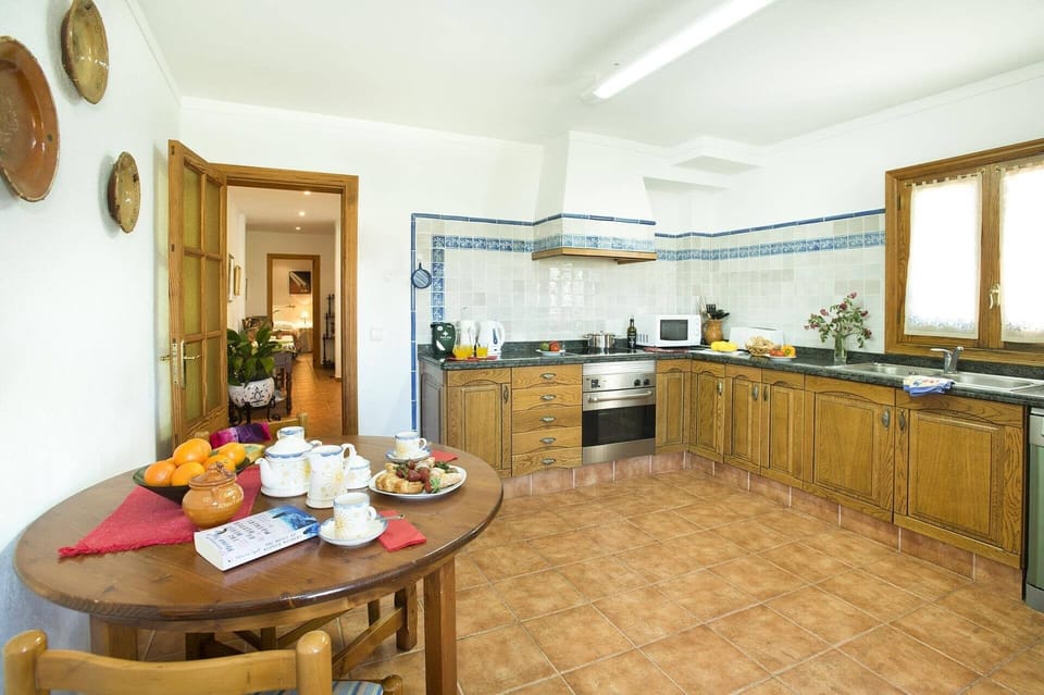 Villa Maina image