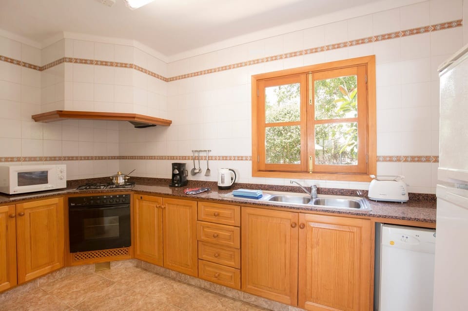 Villa Roig image
