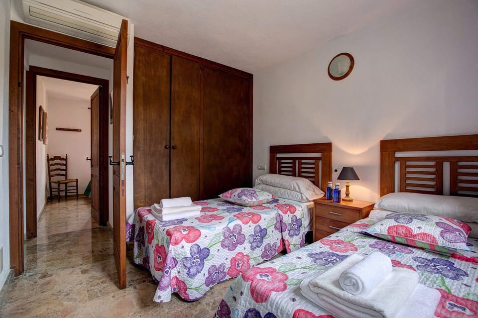 Villa Sebastian image