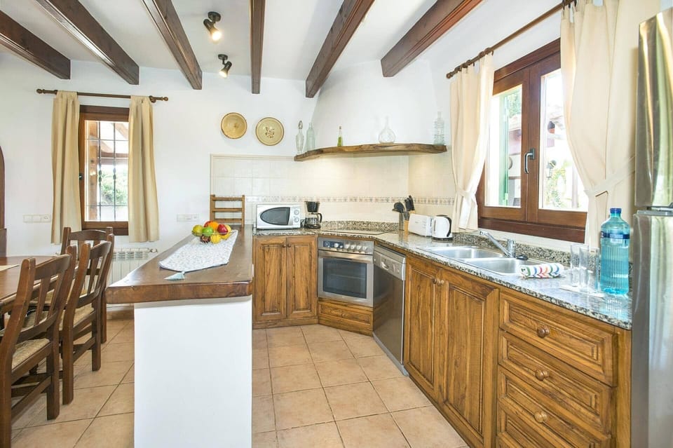 Villa S'Olivellas image