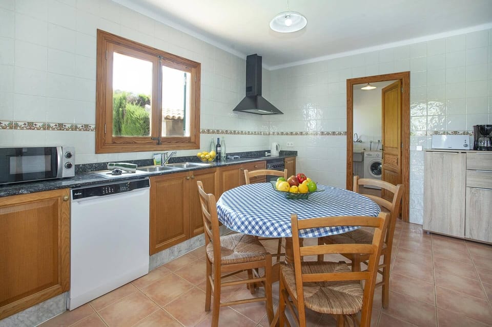 Villa Vidrier I image