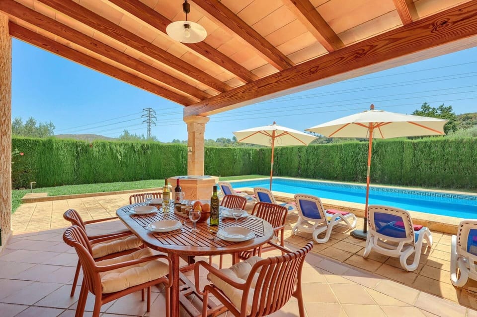 Villa Vidrier I image