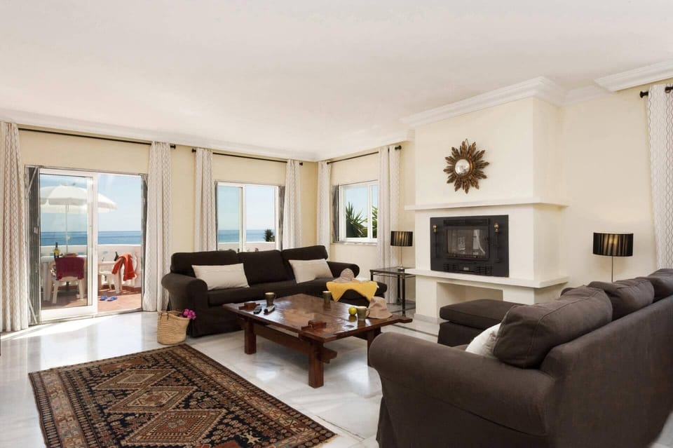 Villa Pedrosol image