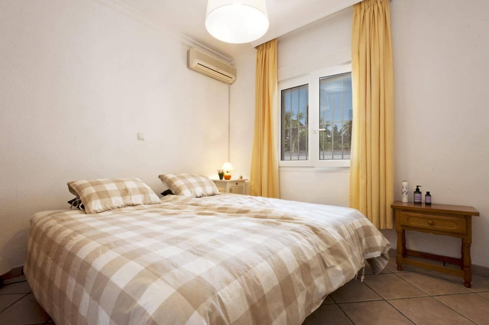 Villa Oasis Beach image