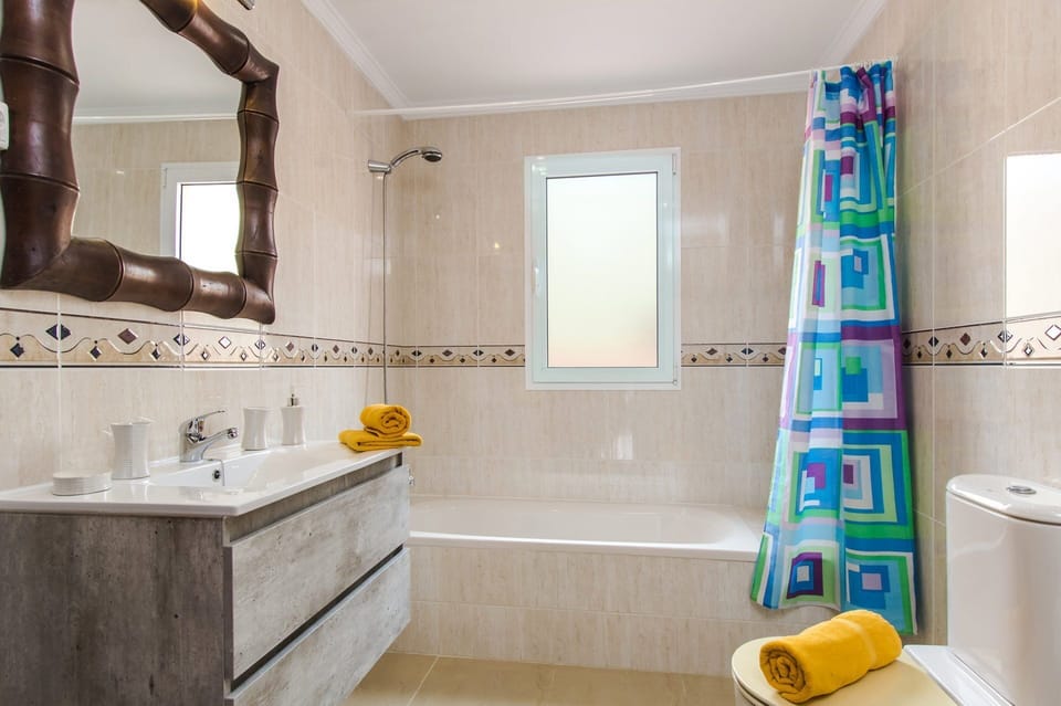 Villa Tamarindos image