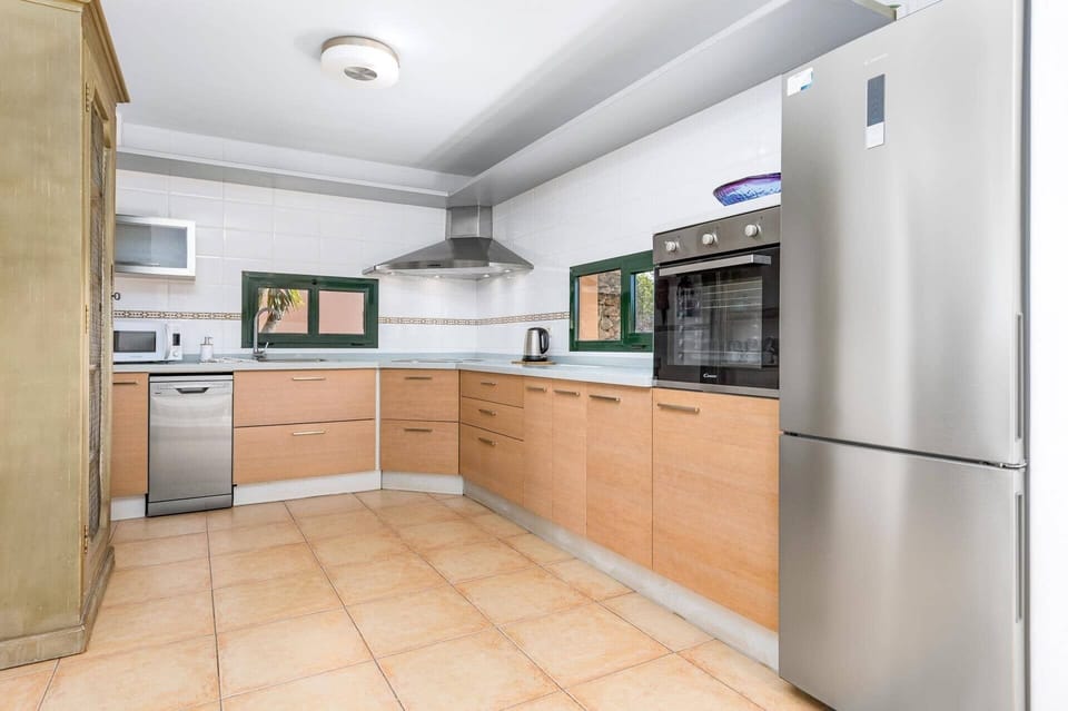 Villa Palm View image