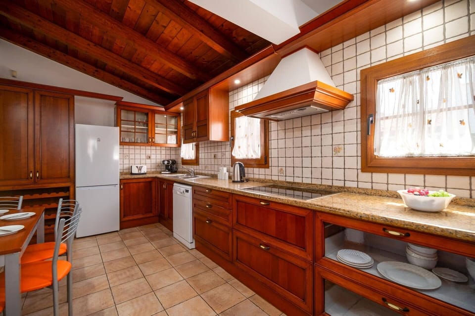 Villa Sherry II image