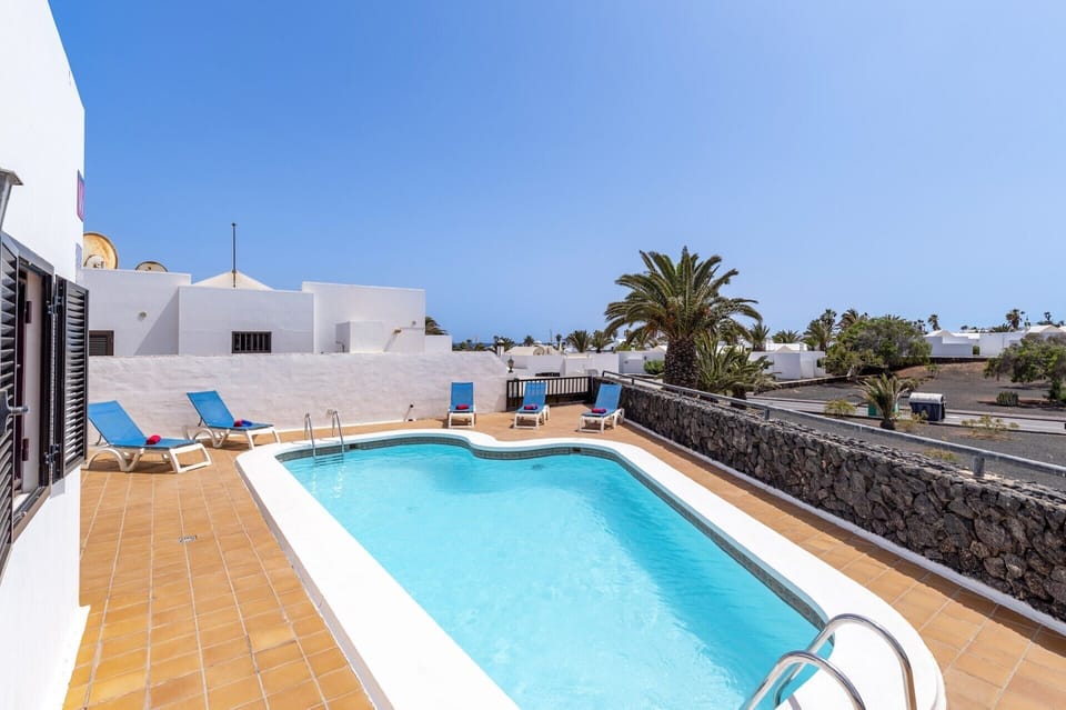 Villa Luisa image