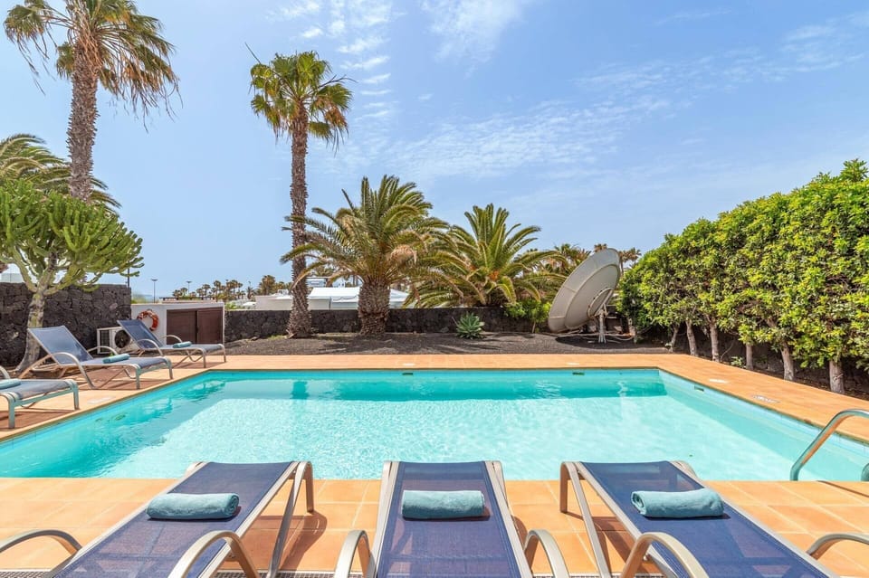 Villa Flamingo image