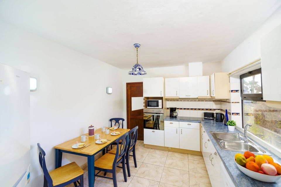 Villa Cielos image