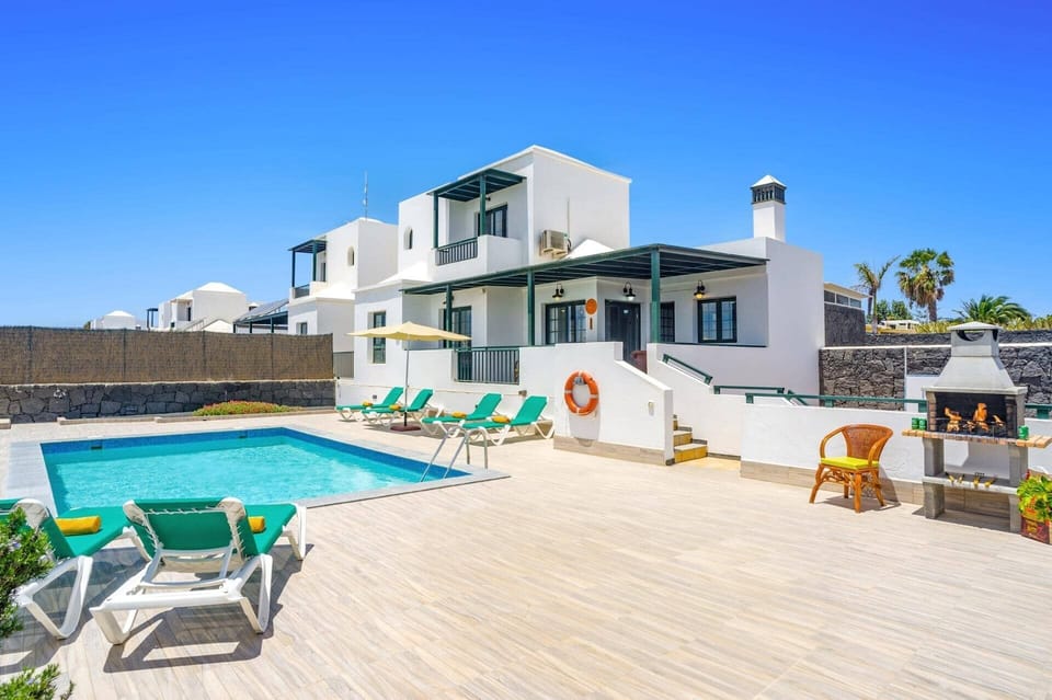 Villa Marnie image